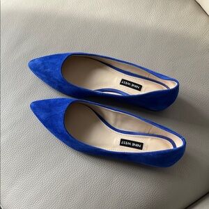 Nine West Women's Vibrant Blue Flats